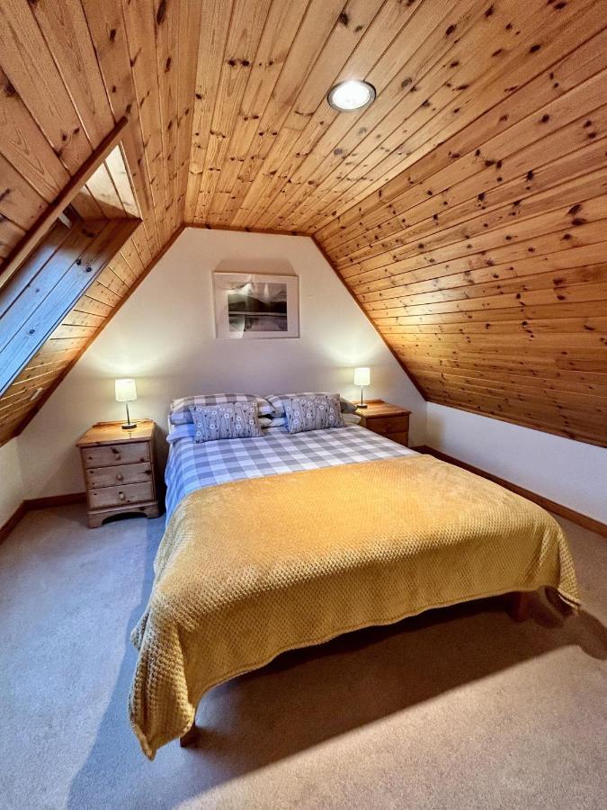 Myrtle Holiday home Lairg